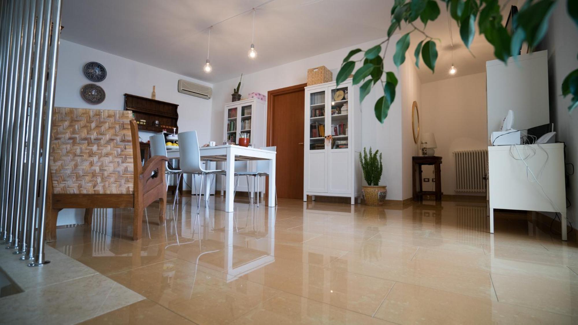 Bed and Breakfast Il Vicoletto Полиньяно-а-Маре Экстерьер фото